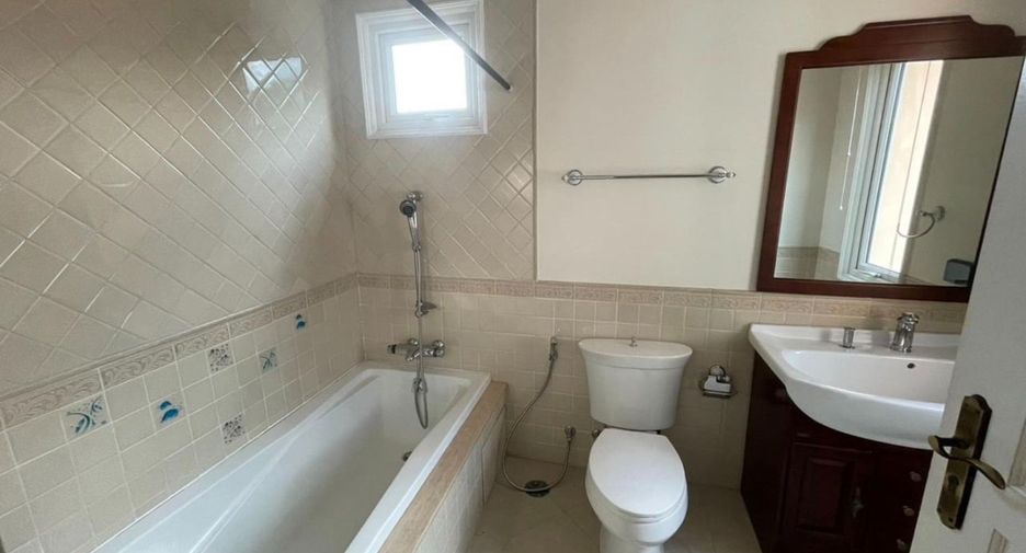 Haus zur Miete mit 4 Zimmer in Bang Phli, Samut Prakan
