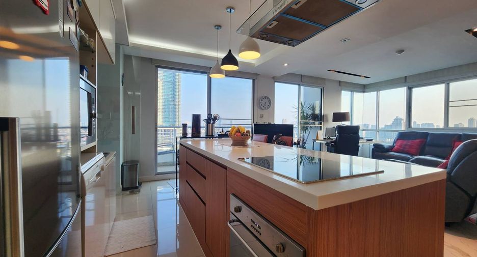 For sale 1 bed condo in Khlong San, Bangkok