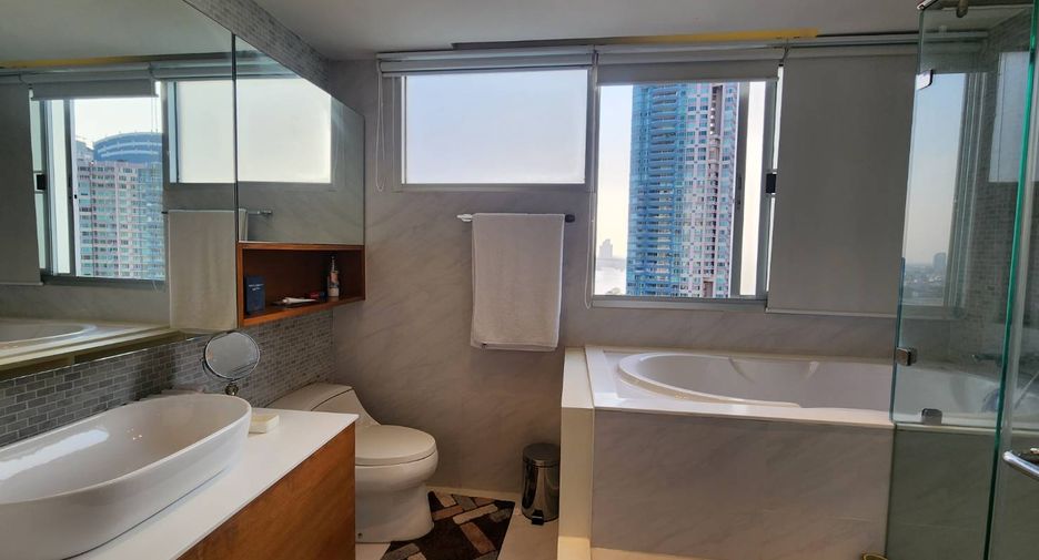 For sale 1 bed condo in Khlong San, Bangkok