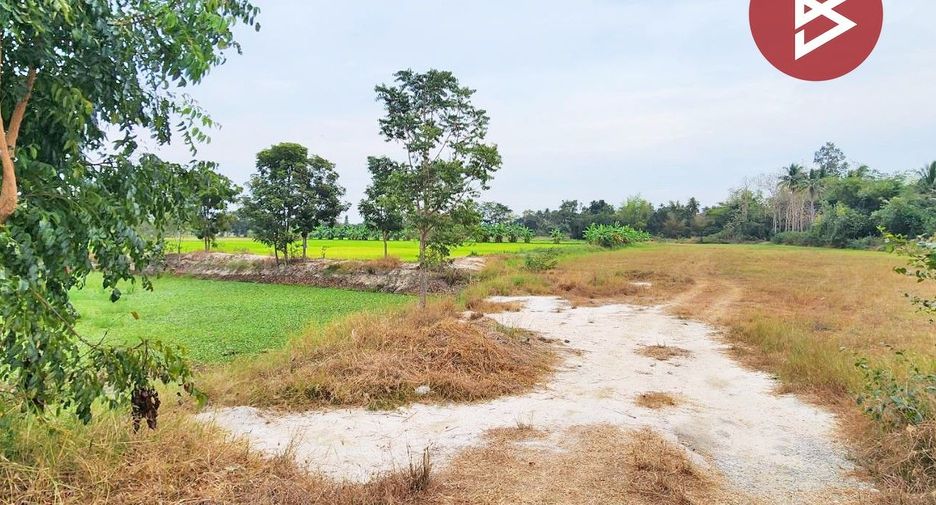 For sale land in Nong Chang, Uthai Thani