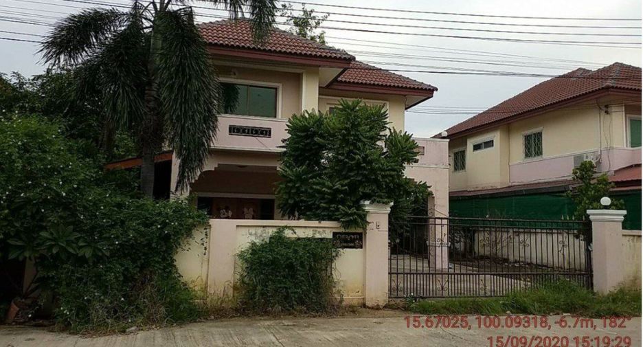 For sale 4 bed house in Mueang Nakhon Sawan, Nakhon Sawan