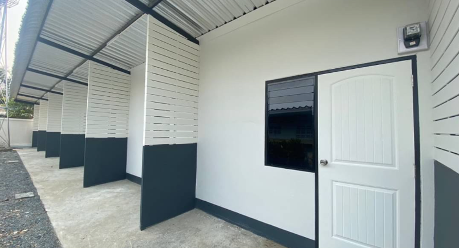 For sale 7 bed apartment in Mueang Chiang Mai, Chiang Mai