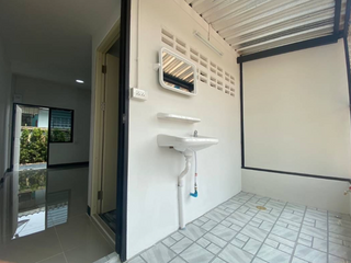 For sale 7 Beds apartment in Mueang Chiang Mai, Chiang Mai