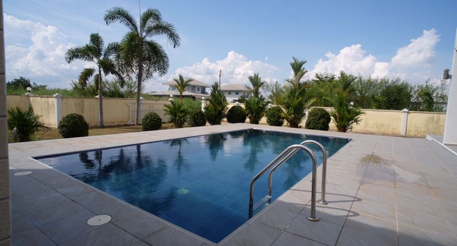 For sale 3 bedrooms house in Klaeng, Rayong