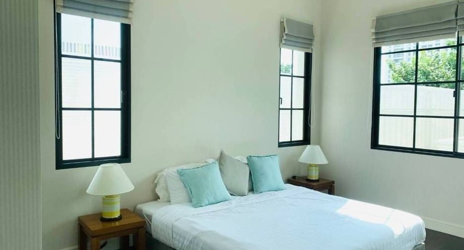 Haus zum Kauf mit 4 Zimmer in Suan Luang, Bangkok