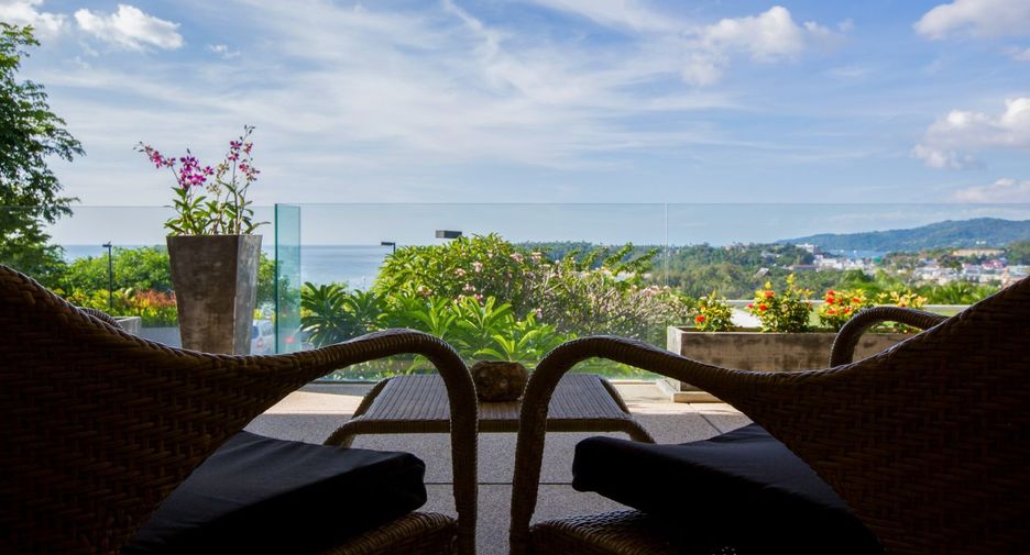 For sale 2 bedrooms apartment in Mueang Phuket, Phuket