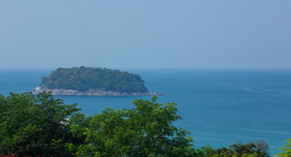 For sale 2 bedrooms apartment in Mueang Phuket, Phuket