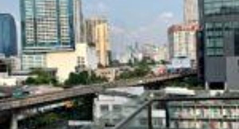 ให้เช่า และ ขาย 3 ห้องนอน คอนโด ใน คลองเตย, กรุงเทพฯ