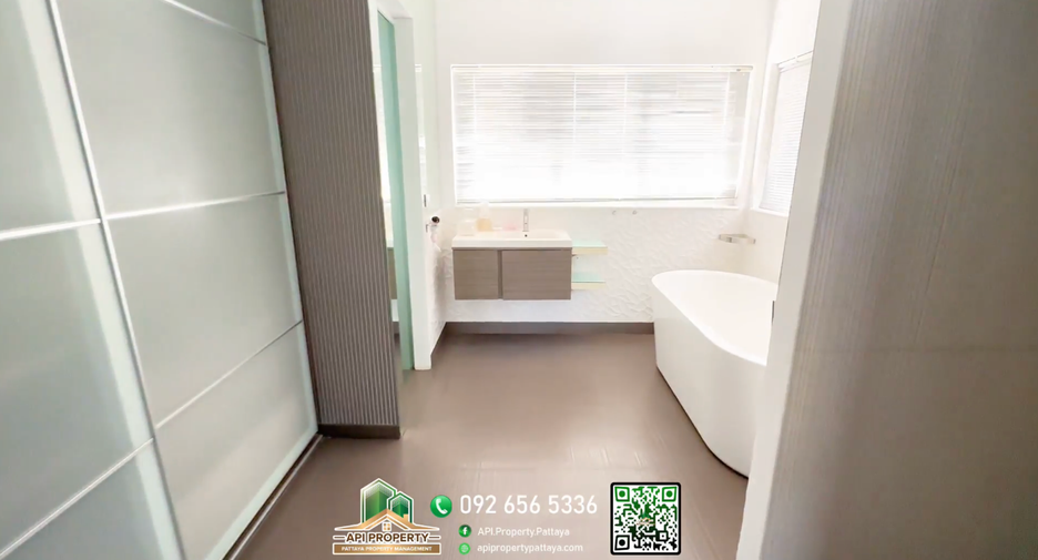 For sale 3 bedrooms house in Bang Lamung, Chonburi