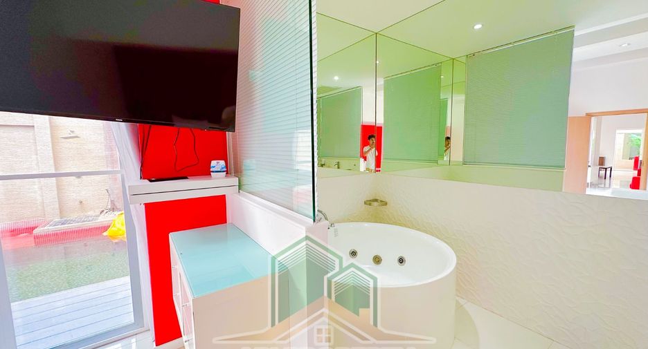 For sale 3 bedrooms house in Bang Lamung, Chonburi
