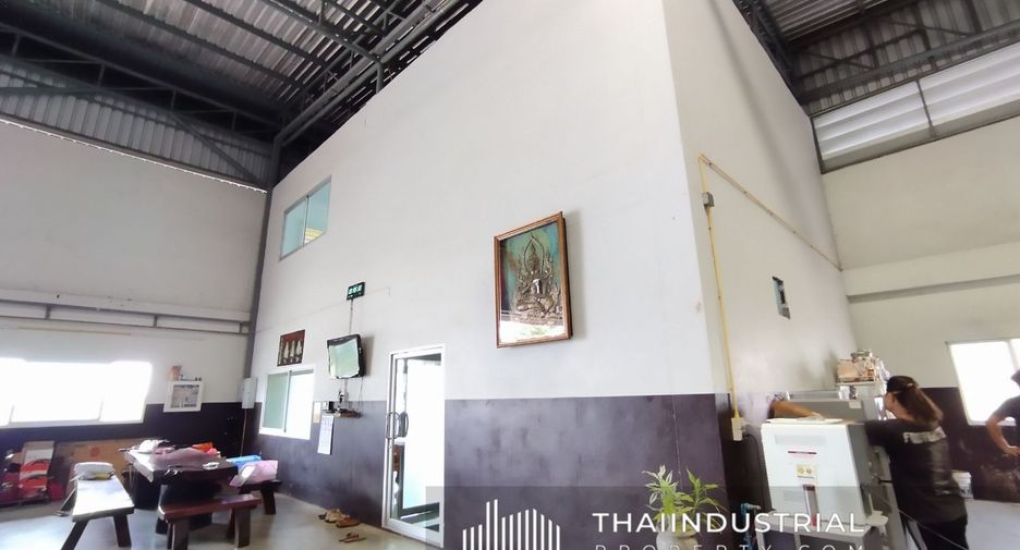 For sale warehouse in Mueang Samut Prakan, Samut Prakan