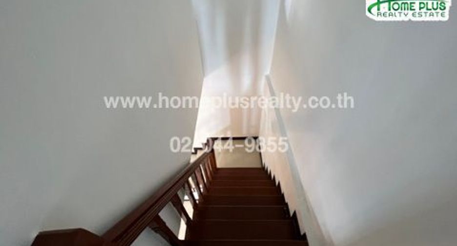 For sale 2 bedrooms townhouse in Khlong Sam Wa, Bangkok