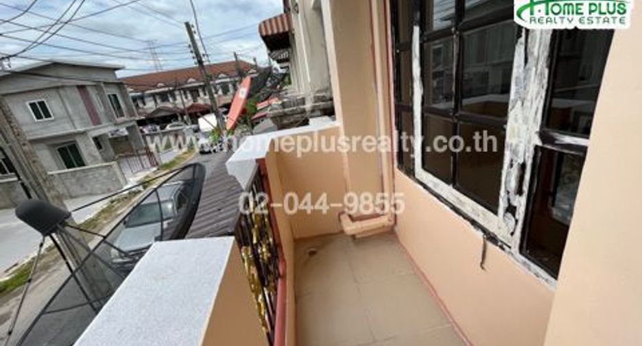 For sale 2 bedrooms townhouse in Khlong Sam Wa, Bangkok