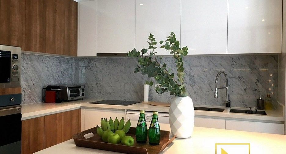 For sale 2 Beds condo in Khlong Toei, Bangkok