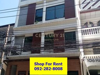 For rent そして for sale 10 Beds retail Space in Watthana, Bangkok