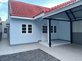 For sale 2 Beds house in Lam Luk Ka, Pathum Thani