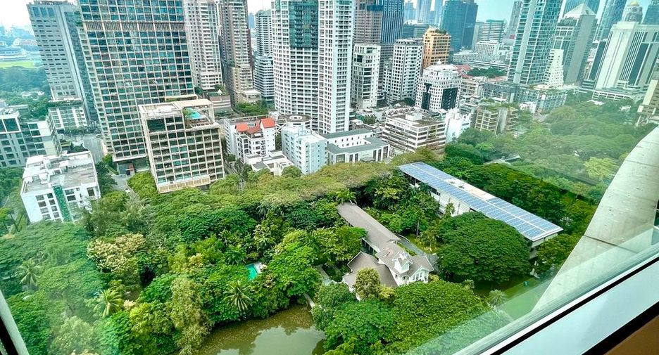 For sale 1 bed condo in Pathum Wan, Bangkok