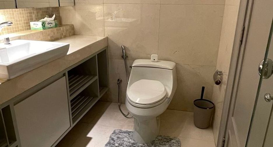 For sale 1 bed condo in Pathum Wan, Bangkok