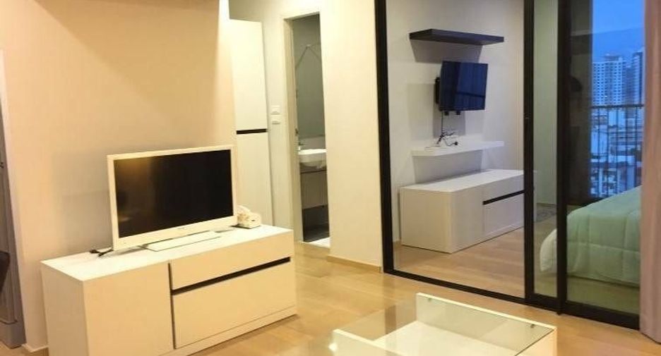 For sale 1 Beds condo in Phaya Thai, Bangkok
