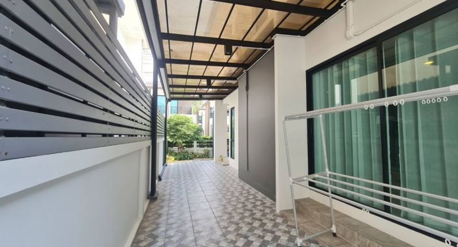 出售 3 卧室 独立屋 在 Mueang Chon Buri, Chon Buri
