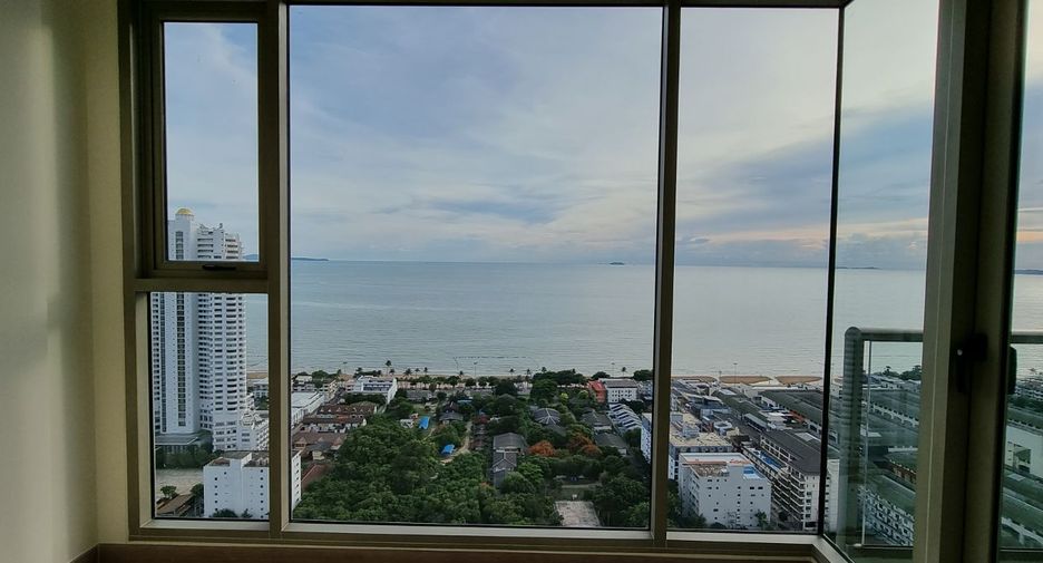 For sale 2 ベッドルーム condo in Bang Lamung, Chonburi