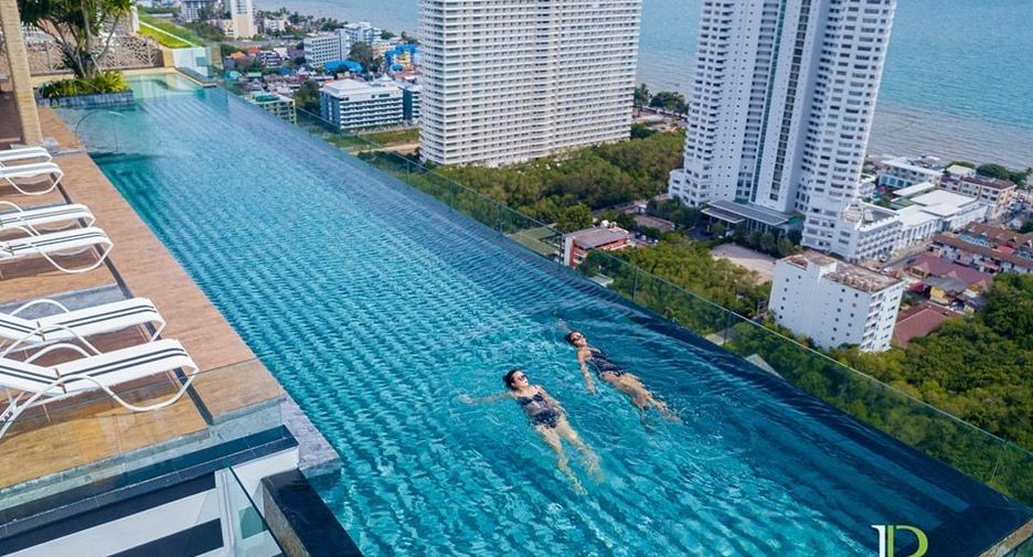 For sale 2 ベッドルーム condo in Bang Lamung, Chonburi