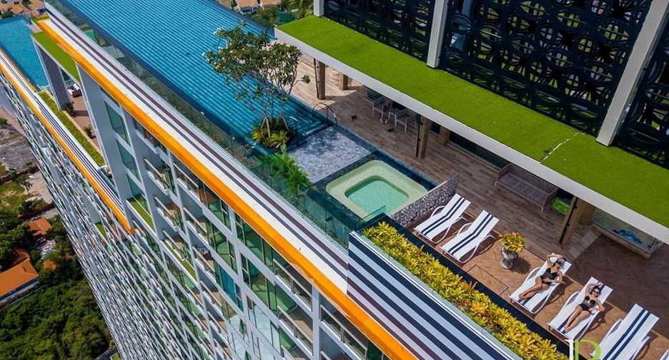 For sale 2 ベッドルーム condo in Bang Lamung, Chonburi