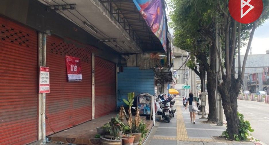 For rent and for sale retail Space in Bang Phlat, Bangkok