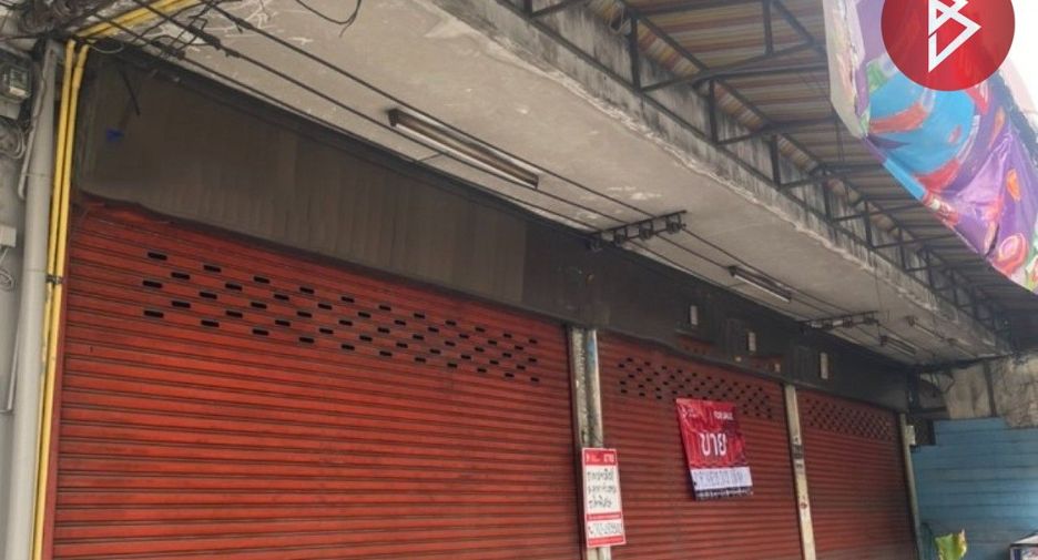 For rent そして for sale retail Space in Bang Phlat, Bangkok