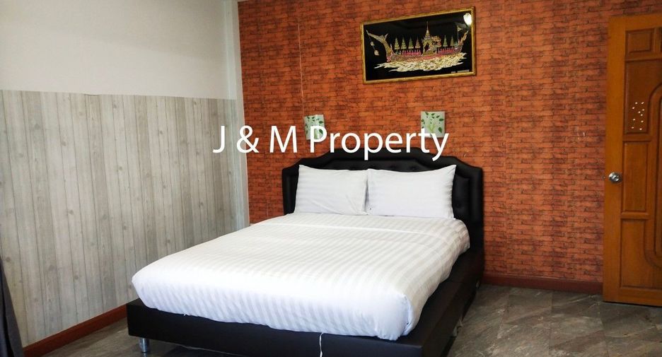 For rent 5 bedrooms house in Hua Hin, Prachuap Khiri Khan