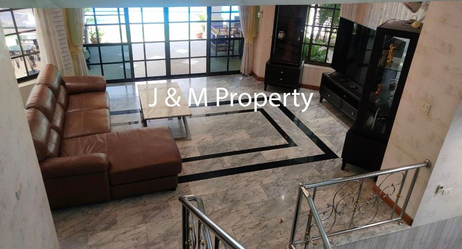 For rent 5 bedrooms house in Hua Hin, Prachuap Khiri Khan