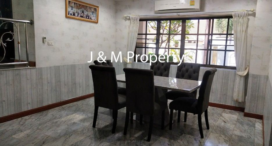 For rent 5 bedrooms house in Hua Hin, Prachuap Khiri Khan