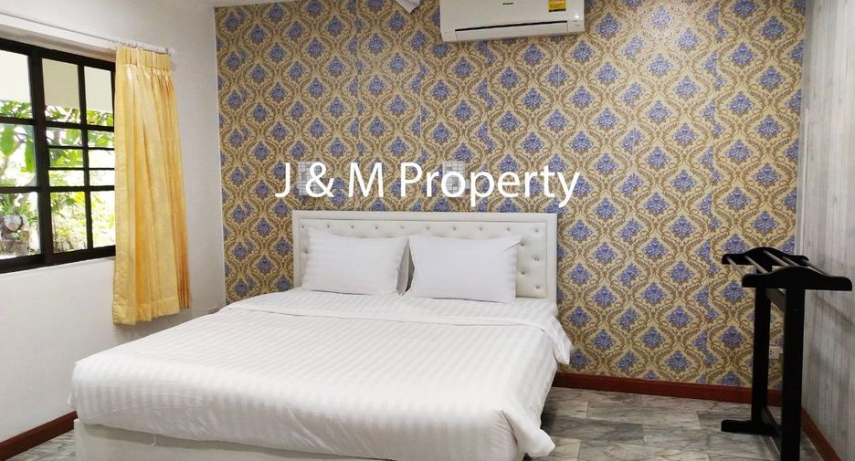For rent 5 bedrooms house in Hua Hin, Prachuap Khiri Khan