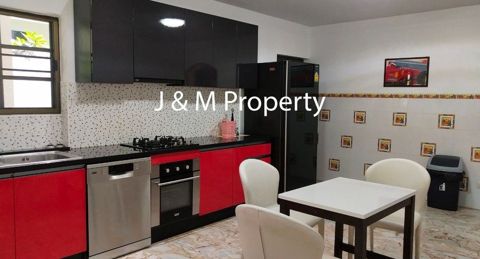 For rent 5 bedrooms house in Hua Hin, Prachuap Khiri Khan