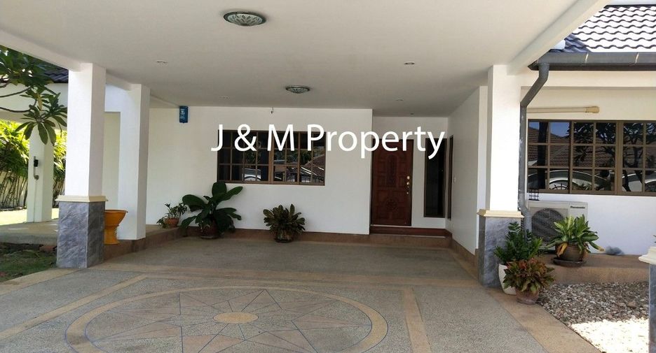 For rent 5 bedrooms house in Hua Hin, Prachuap Khiri Khan