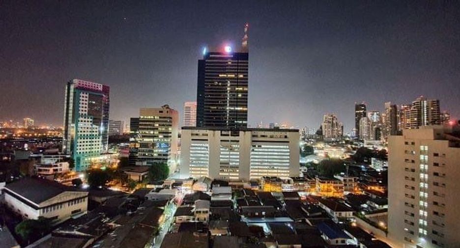 For rent and for sale 2 bedrooms condo in Khlong Toei, Bangkok