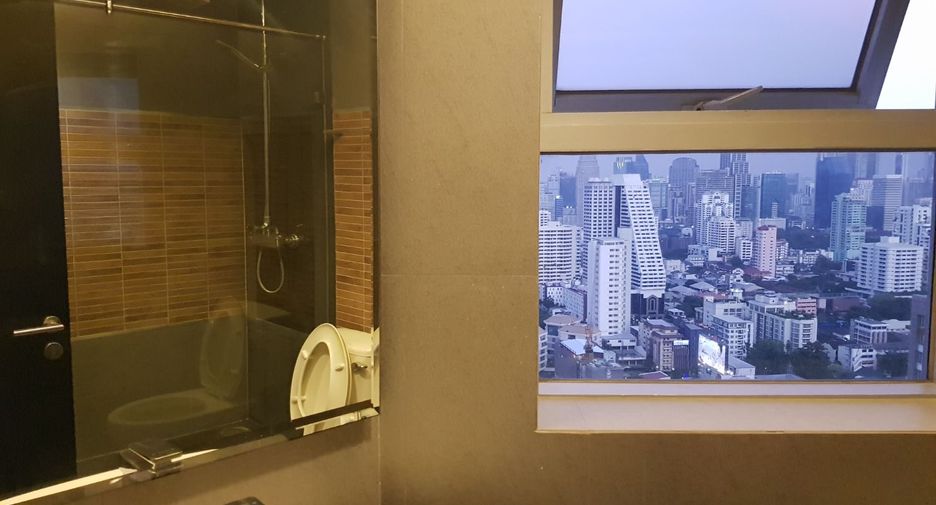 Wohnung zur Miete und zum Kauf mit 5 Zimmer in Pathum Wan, Bangkok