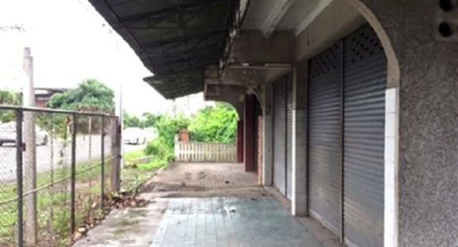 For sale 4 bedrooms house in Pa Sang, Lamphun