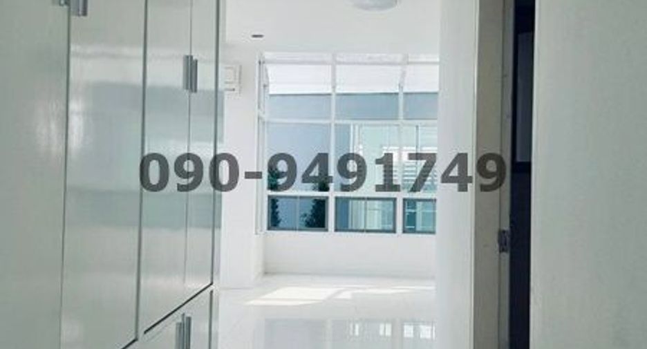 For rent 10 bed house in Mueang Nonthaburi, Nonthaburi