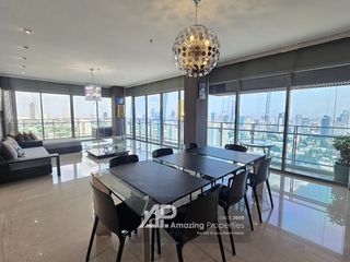 For rent 4 Beds condo in Khlong Toei, Bangkok