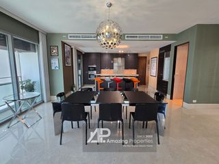 For rent 4 Beds condo in Khlong Toei, Bangkok