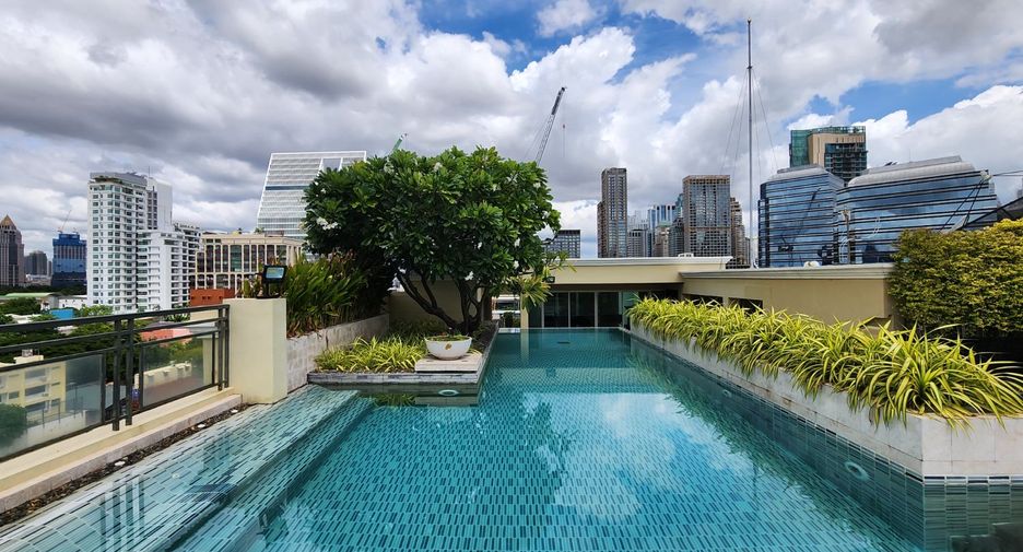 For rent 1 bed condo in Pathum Wan, Bangkok