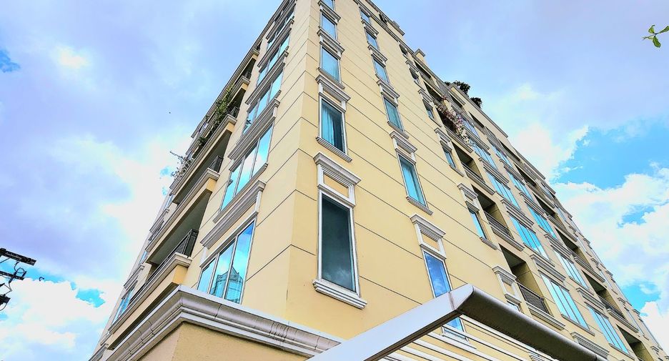 For rent 1 bed condo in Pathum Wan, Bangkok