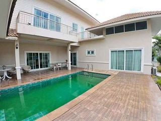 For Rent 6 Bedroom Villa In Mueang Chiang Mai