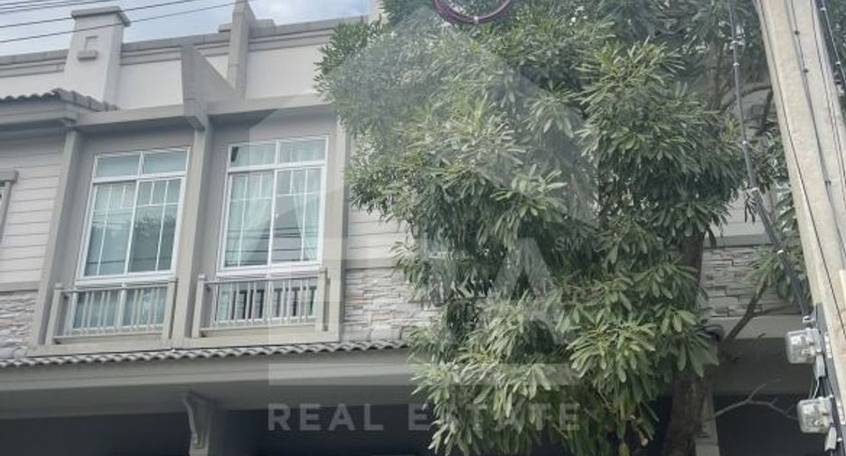 For rent 2 bed townhouse in Khlong Luang, Pathum Thani