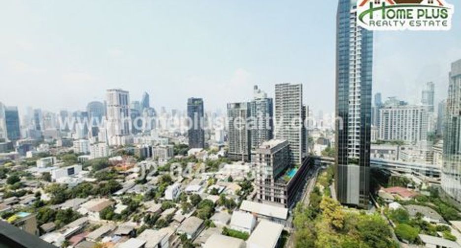 For sale 2 bed condo in Khlong Toei, Bangkok
