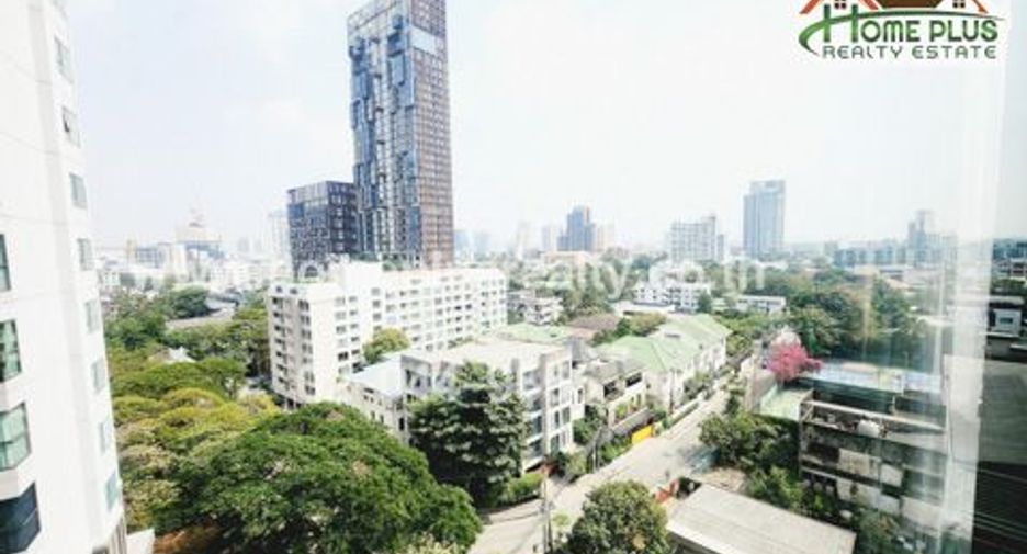 For sale 2 bed condo in Khlong Toei, Bangkok