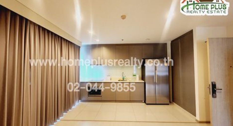 For sale 2 bed condo in Khlong Toei, Bangkok