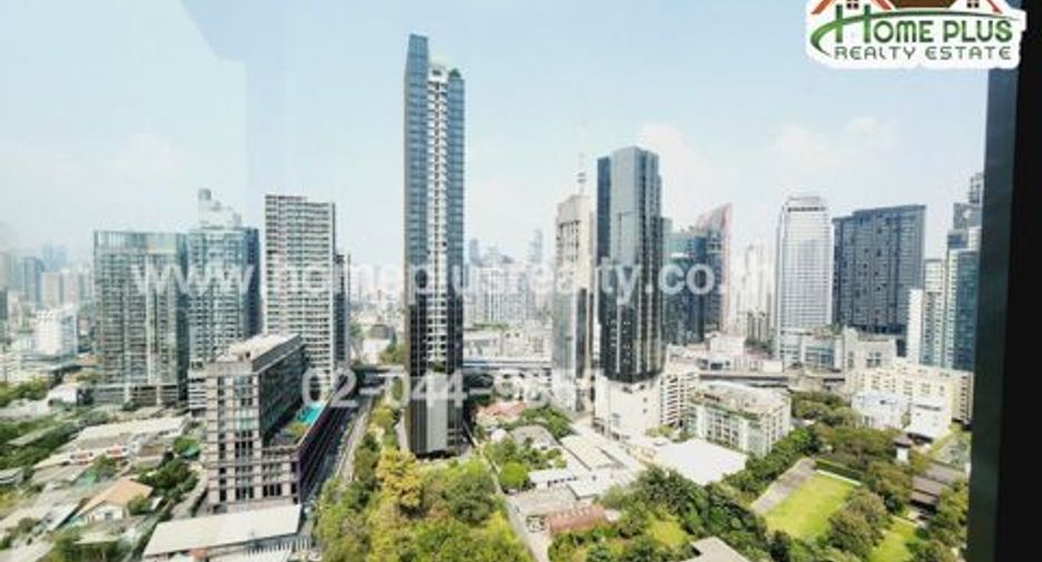 For sale 2 bed condo in Khlong Toei, Bangkok