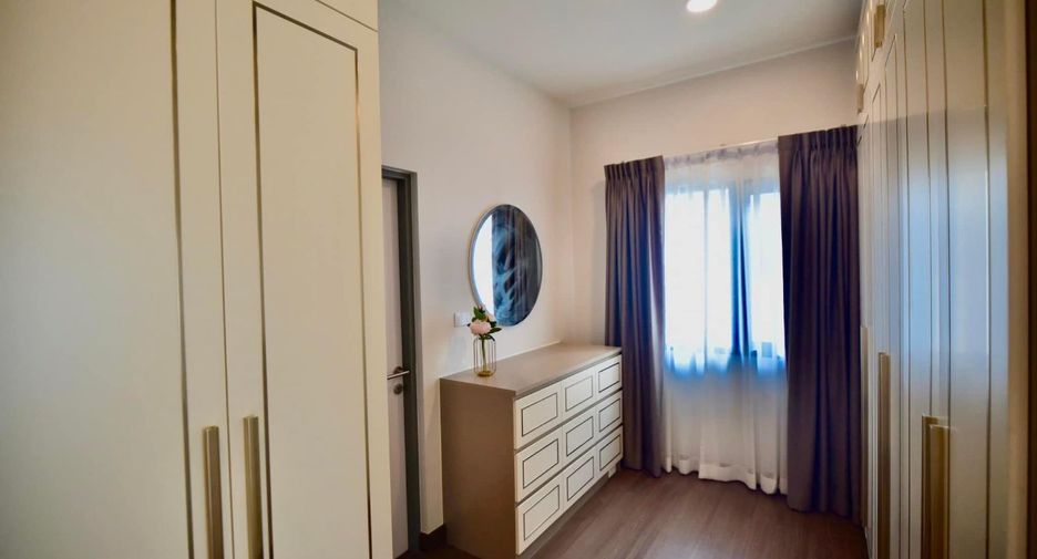 À louer 4 chambres maison à Bang Phli, Samut Prakan